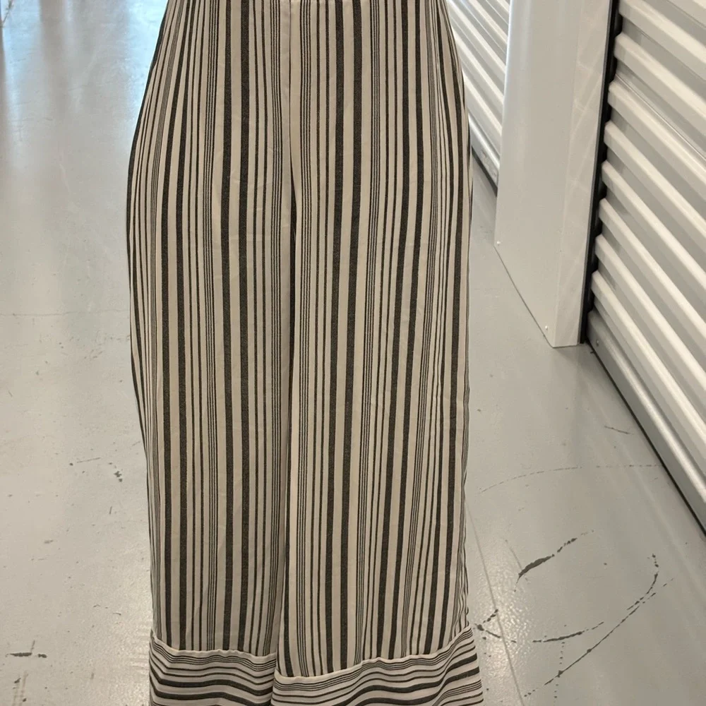 Japna Black and White Midi Jumper Sleeveless - Picture 5 of 9